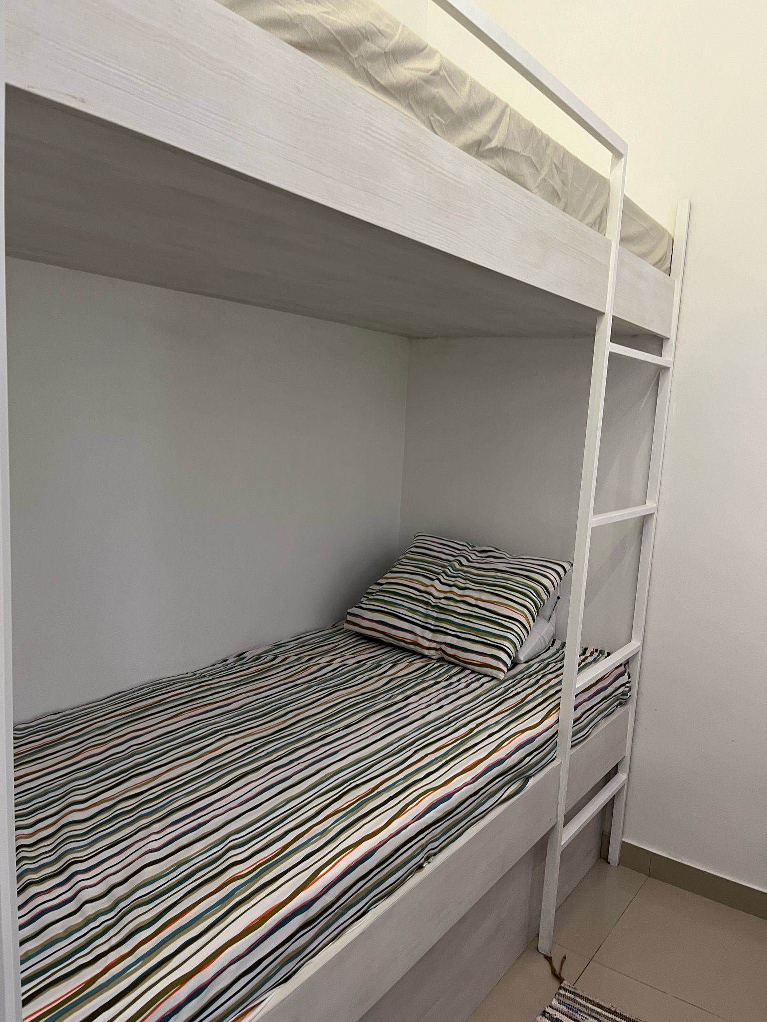 Apartamento Reformado con Licencia Turística en Plaza Solymar